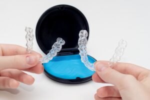 invisalign aligners and storage case invisible br 2021 09 07 18 37 42 utc 1 1